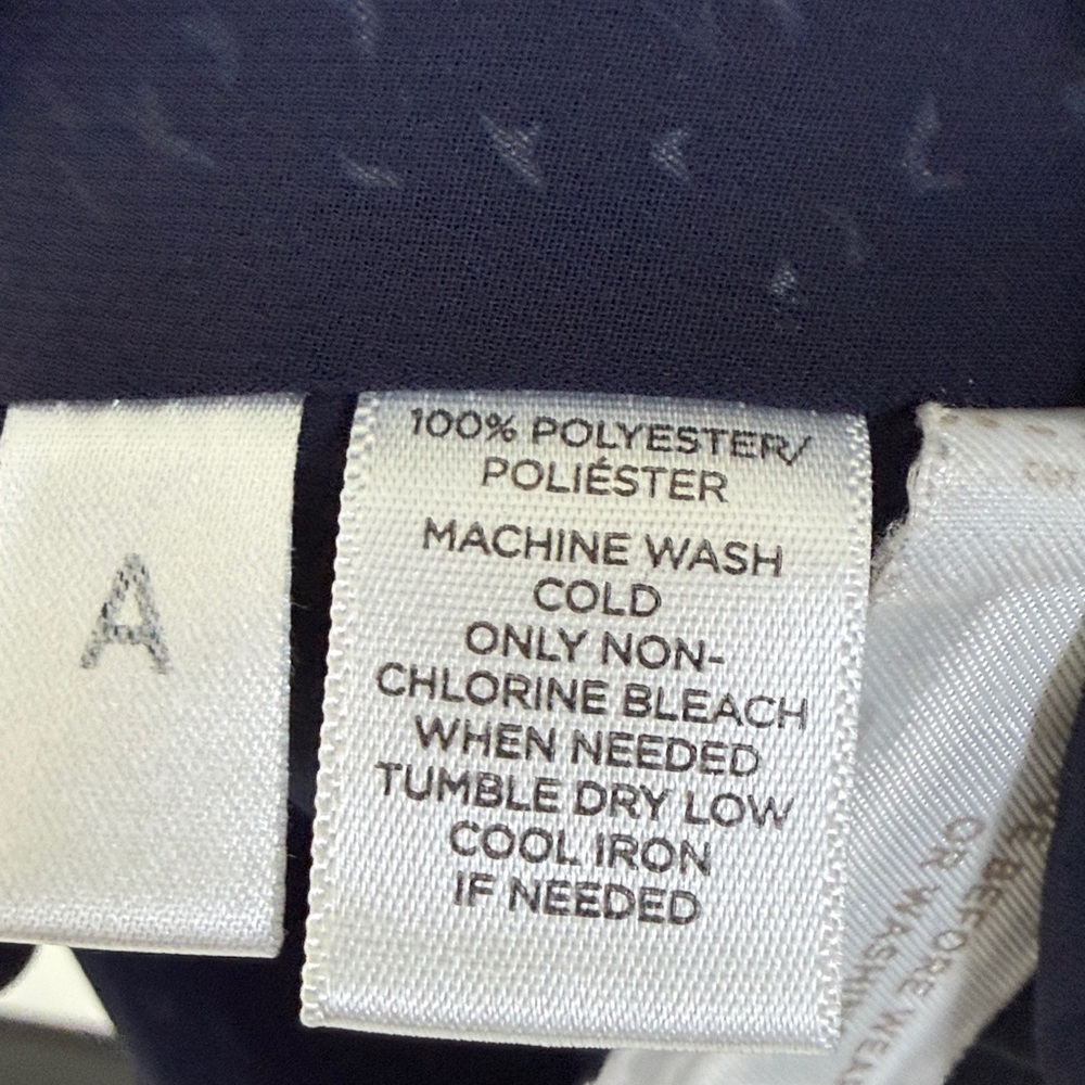 Ann Taylor Loft Navy Bird Print Flows Tank. Size M - Picture 6 of 7